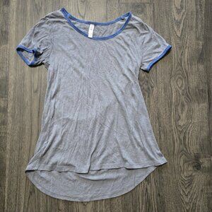 LuLaRoe Gray & Blue Ringer Tee – Size XS